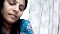 indian aunty sucking cock