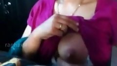 indian girl show boobs in cam .. mms