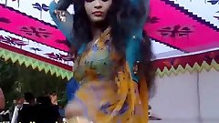 Clipssexy.com Bangladesi girl nude dance in public