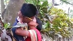 Desi marathi kiss