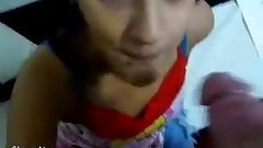 indian babe giving a sexy blowjob